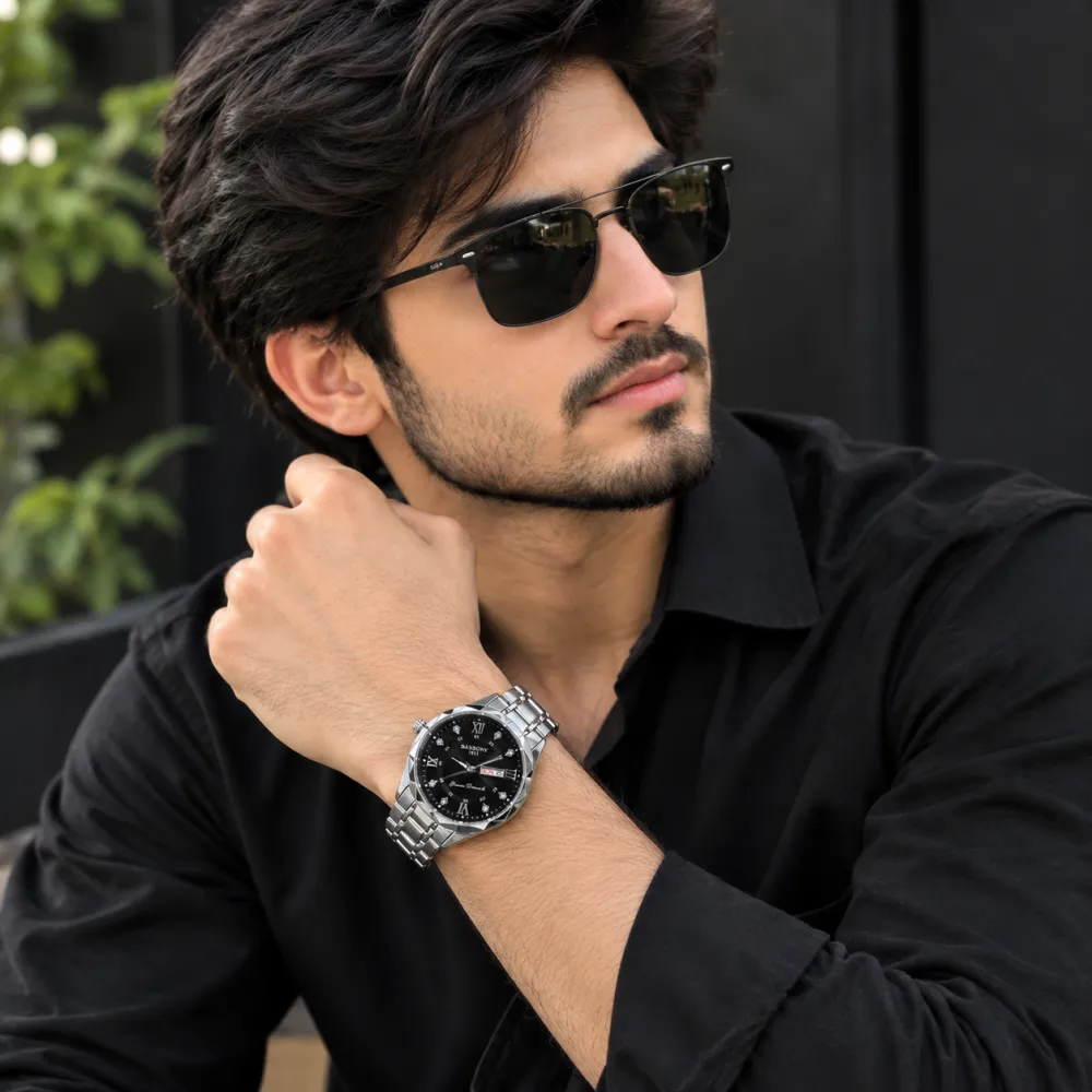 Silver Black Luxury Watch ⌚